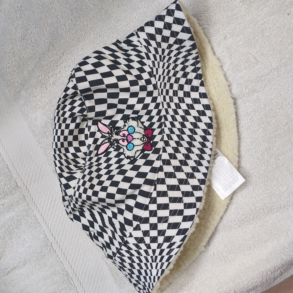 Fenty Beauty Black & White Checkered Bunny Embroidered Bucket Hat hat only
